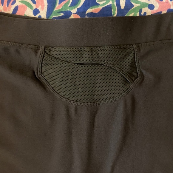 Nike Dry-Fit charcoal gray tennis/running skort(L) - Picture 6 of 6